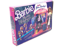 Carica l'immagine nel visualizzatore di Gallery, 1988 Barbie Jeans Boutique packaging view highlighting colorful box and branding.
