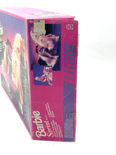Carica l'immagine nel visualizzatore di Gallery, Mattel Barbie Sprint horse toy packaging side view showcasing the Barbie logo.
