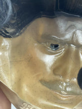 Carica l'immagine nel visualizzatore di Gallery, Detail view of a wig mannequin head with glossy finish and facial features.
