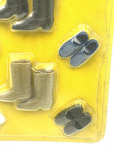 Carica l'immagine nel visualizzatore di Gallery, Mattel Barbie Friends Ken Brad Shoes set detail view of different boot designs in plastic packaging.
