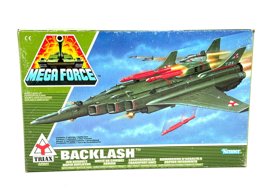 LP264 KENNER Mega force Backlash Unité de combat aérien avec char d'assaut Triax