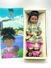 Carica l&#39;immagine nel visualizzatore di Gallery, 1972 SEBINO BAMBOLA DOLL TITTI CON CIALDINO VERSIONE AFRO
