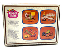 Load image into Gallery viewer, HASBRO 1973 WEEBLE WOBBLE AIRPORT PLAY SET
