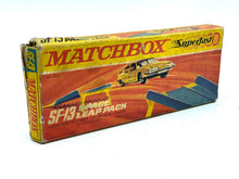 Load image into Gallery viewer, 1968 Matchbox superfast SF-13 Space Leap Pack New Old Stock Playset
