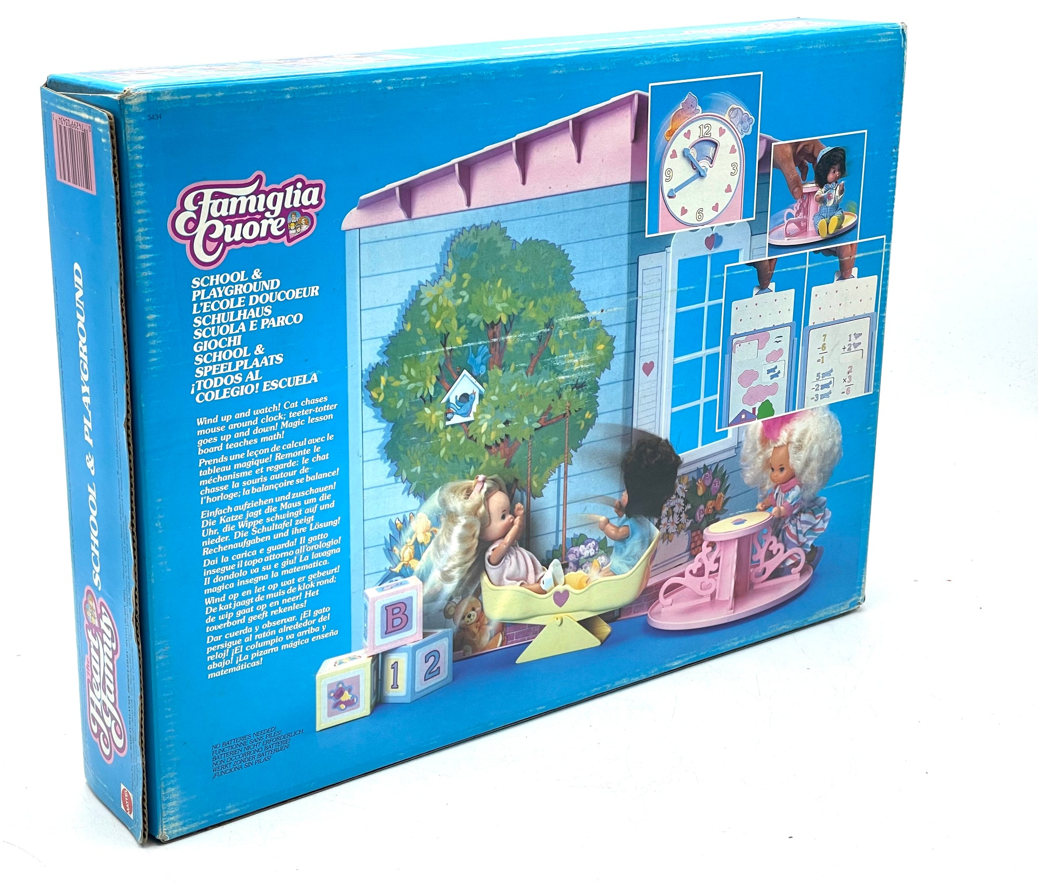 The Heart Family popular Playground 1985 Original Box