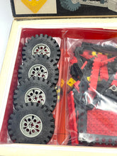 Cargar imagen en el visor de la galería, 1981 LEGO TECHNIC Power Truck 8848
