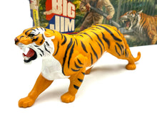 Carica l&#39;immagine nel visualizzatore di Gallery, 1973 Mattel Big Jim Tiger Trail Set – Caccia alla Tigre
