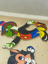 Cargar imagen en el visor de la galería, Walt Disney official 60s Pinocchio Wall Decorations NOVA LITO made in Italy
