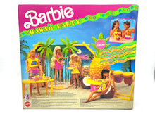 Carica l&#39;immagine nel visualizzatore di Gallery, 90&#39;S Mattel Barbie Hawaii Party ice bar playset new old stock
