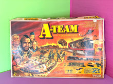 Charger l&#39;image dans la galerie, 1983 Tyco The A-Team Action HO Scale Train Set W/ Adventure Play Mat New old stock
