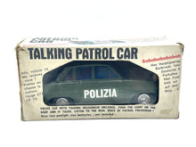 Carica l&#39;immagine nel visualizzatore di Gallery, Tomy 80&#39;S Talking Patrol car Giulia Alfetta Polizia new old stock
