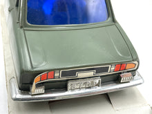 Carica l&#39;immagine nel visualizzatore di Gallery, Tomy 80&#39;S Talking Patrol car Giulia Alfetta Polizia new old stock
