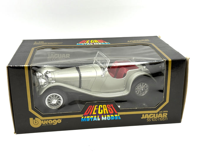 Front view of BBurago Jaguar SS 100 (1937) 1/18 die-cast model boxed