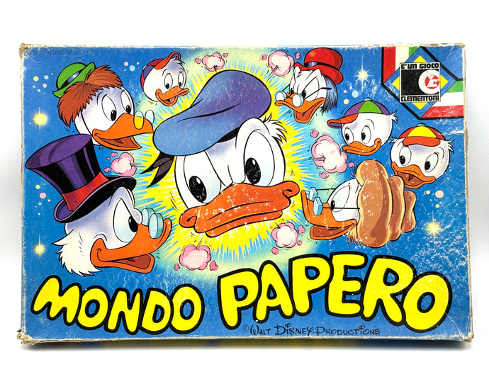 Front view of Mondo Papero Disney board game box by Clementoni 
