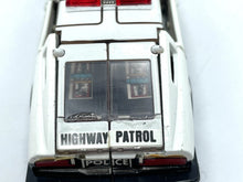 Load image into Gallery viewer, Takara Diaclone Police Car Fairlady Z Robot No.13 – Real Robo 1980 – Vintage Japan
