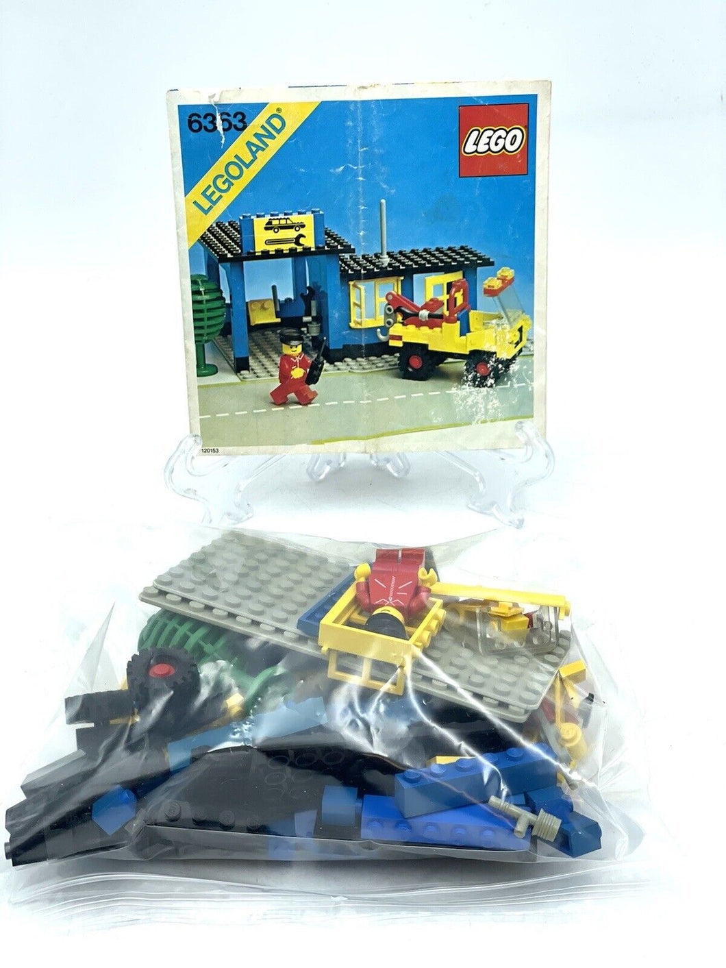 1980 Legoland LEGO 6363 Auto Repair Shop Set