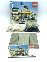 Load image into Gallery viewer, 1974 LEGO Town Police Headquarters Set 381
