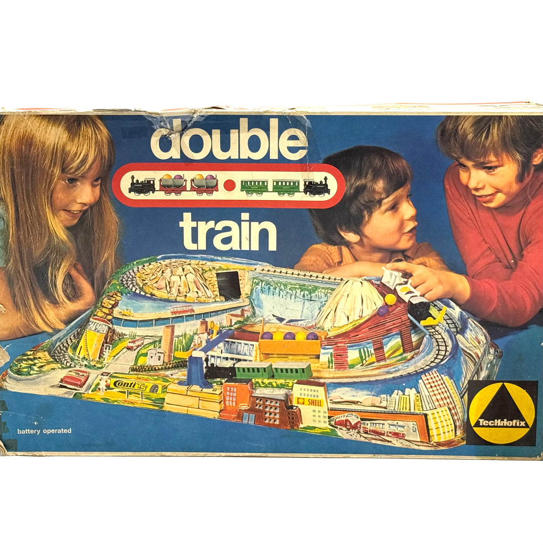 Front view of Technofix Double Train Nr 339 boxed set